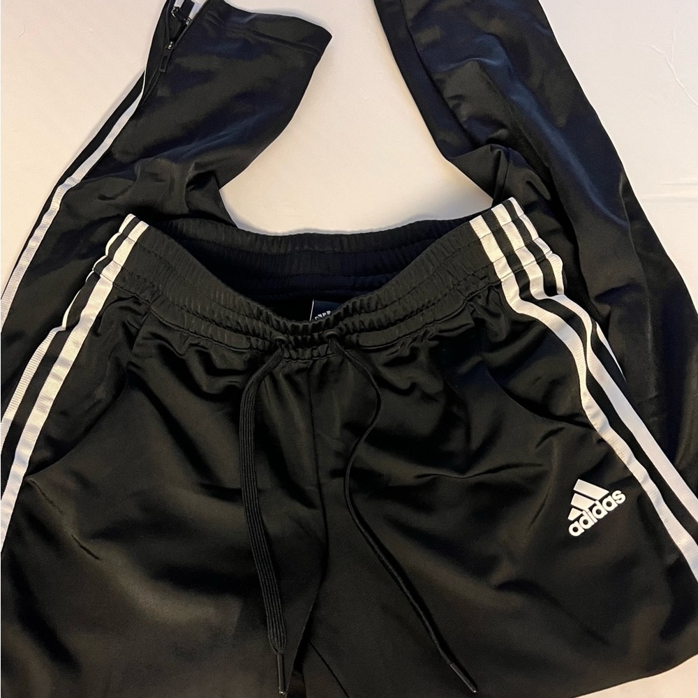Adidas Women’s/Juniors Black Joggers with White Stripes - Picture 4 of 4